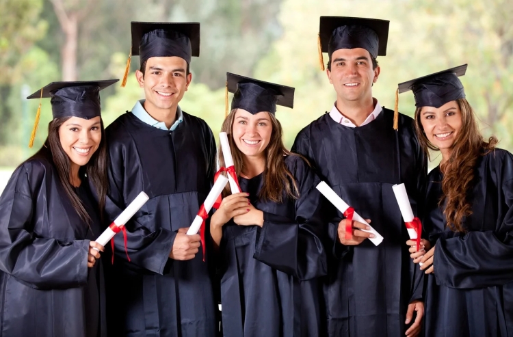 Find the Best Study Abroad Consultants in Pakistan for 2025